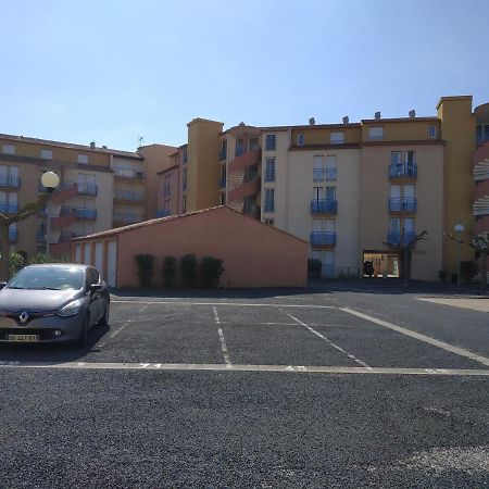 Appartement, Vue Sur Mer, Acces Direct Plage, Piscine Виас Екстериор снимка