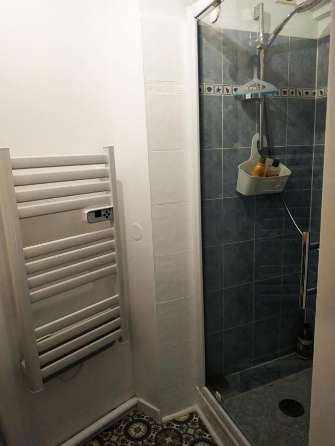 Appartement, Vue Sur Mer, Acces Direct Plage, Piscine Виас Екстериор снимка